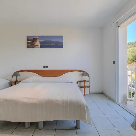 Maristella Hotel 3*